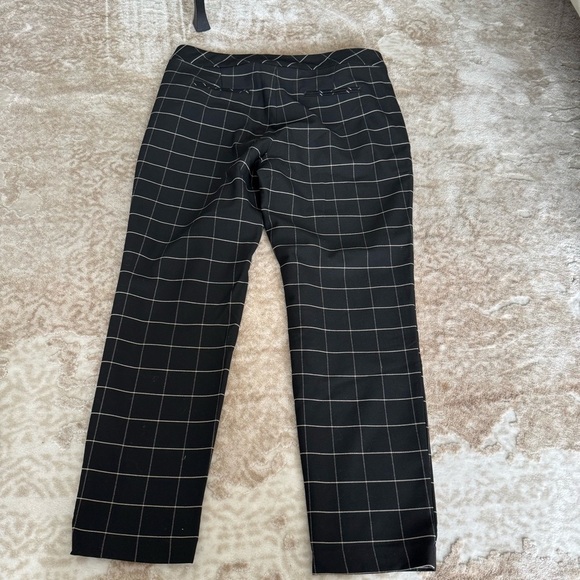 Renaur Black & Tan Checked Pants plus-size 16 - Picture 2 of 6